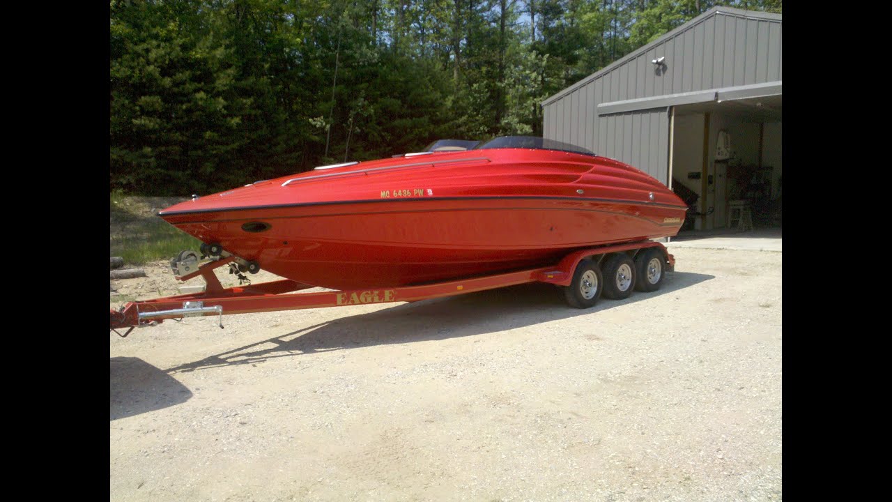 1995 Crownline 266 Boat