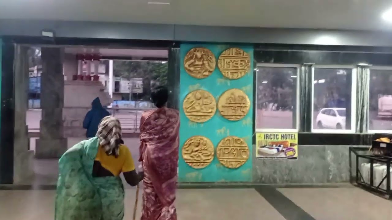 Beautiful Morning at Hosapete Railway Station 🚉✨ | 6AM Scene 😍🌄 | Hampi Gateway Wakes Up 🌄.
