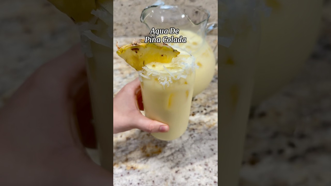 Agua de pi&ntilde;a colada #aguasfrescas #mexicanfood #receta #shorts