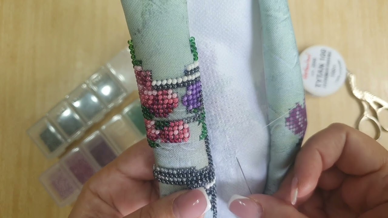 33. Tutorial. Cum se coasă cu mărgele. How to sew with beads.