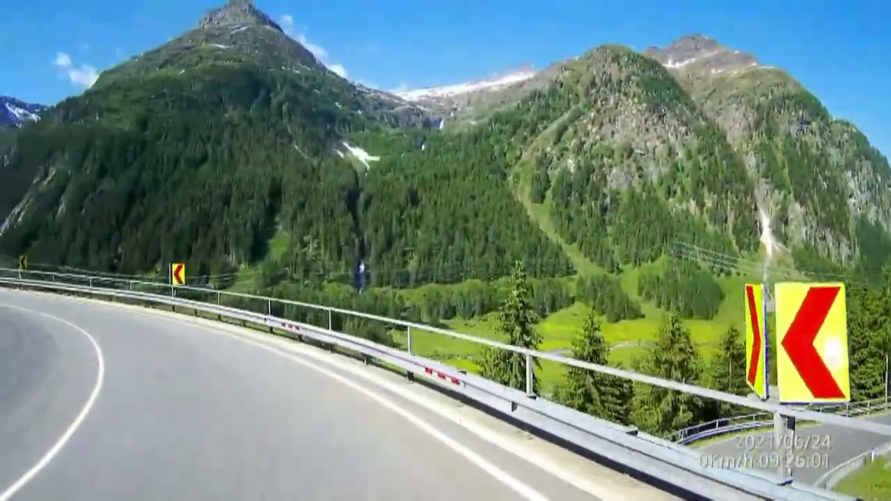 11 Meterband QSO Netherlands   Austria.    Background Route Tirol
