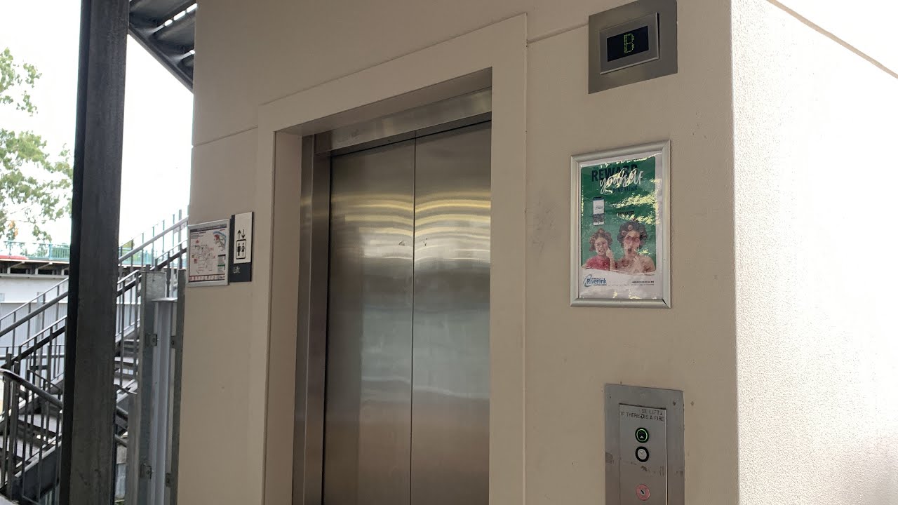 Interesting Wallpaper: Schindler 5400 AP MRL Traction lift @ Riverlink Shopping Centre, Ipswich QLD