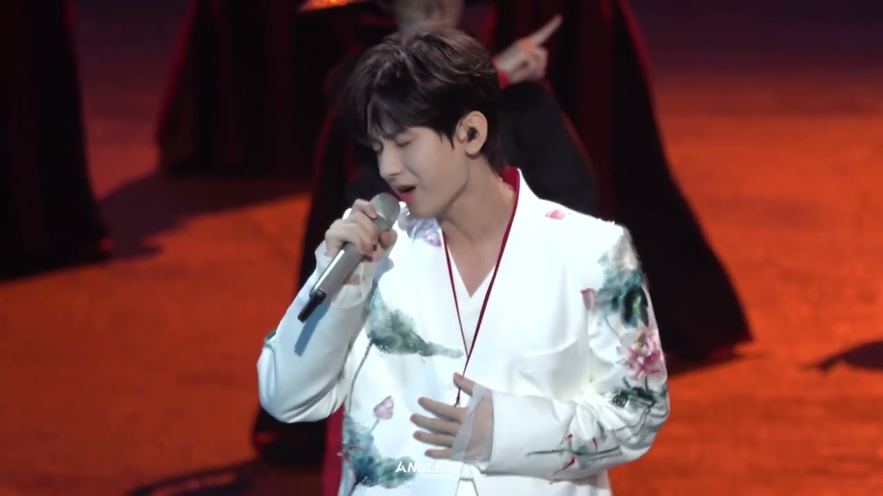 湖南衛視2023跨年晚會 成毅 演唱 直拍Cr.見水印