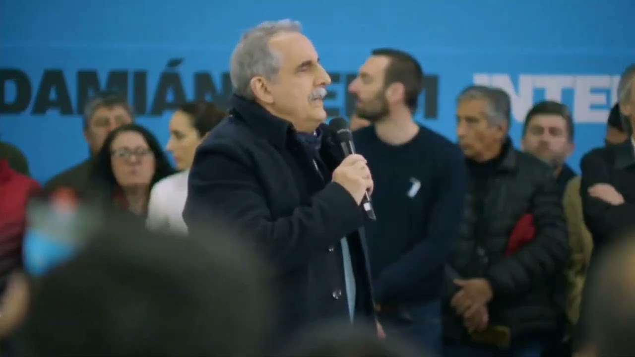 GUILLERMO MORENO JUNTO A MAXIMO KIRCHNER EN ACTO DE FUERZA PATRIA EN HURLINGHAM