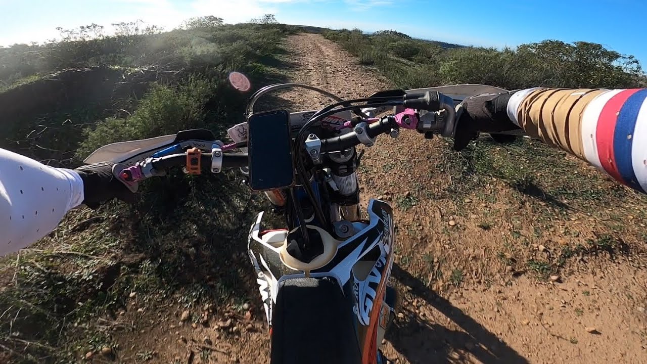Husqvarna Te300i POV- Practice in Baja MEX 