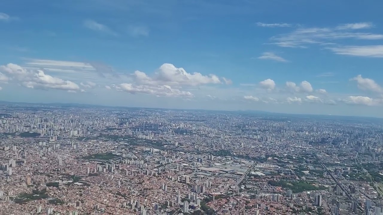 Landing at São Paulo-Guarulhos International Airport November 14th 2022