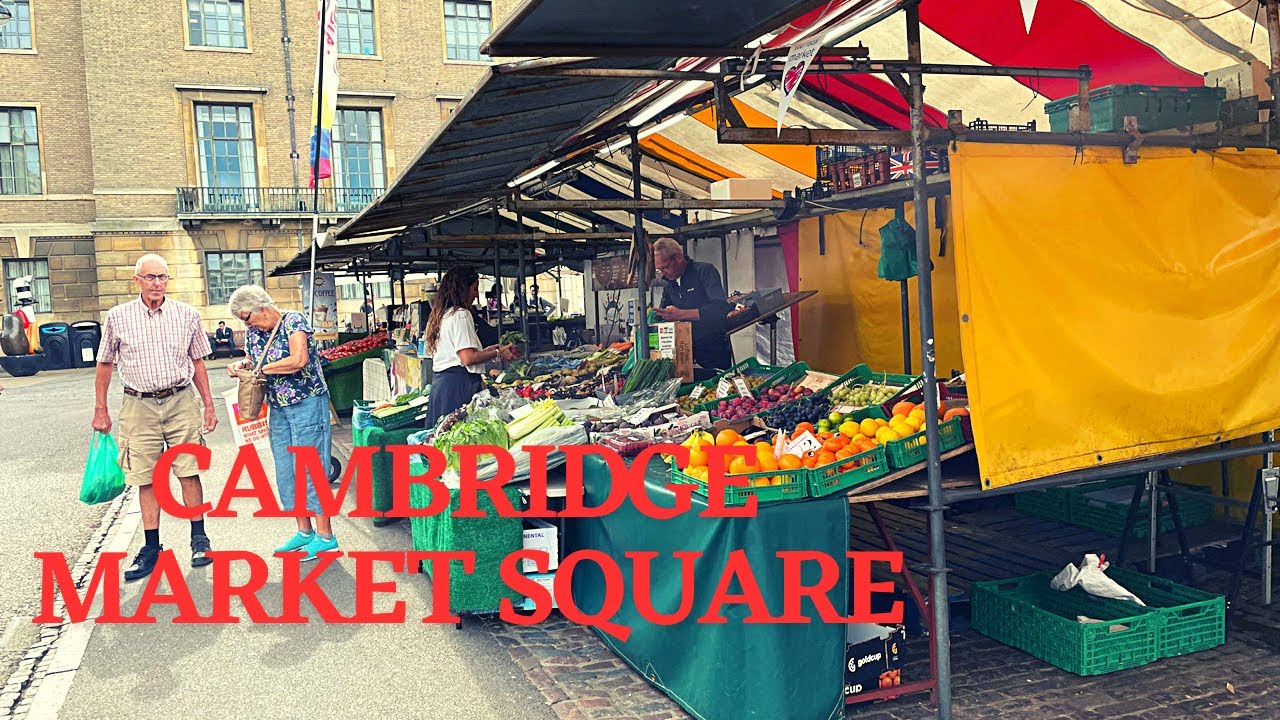 Outdoor Market in the middle of City Centre &ldquo;Cambridge Market Square&rdquo; England