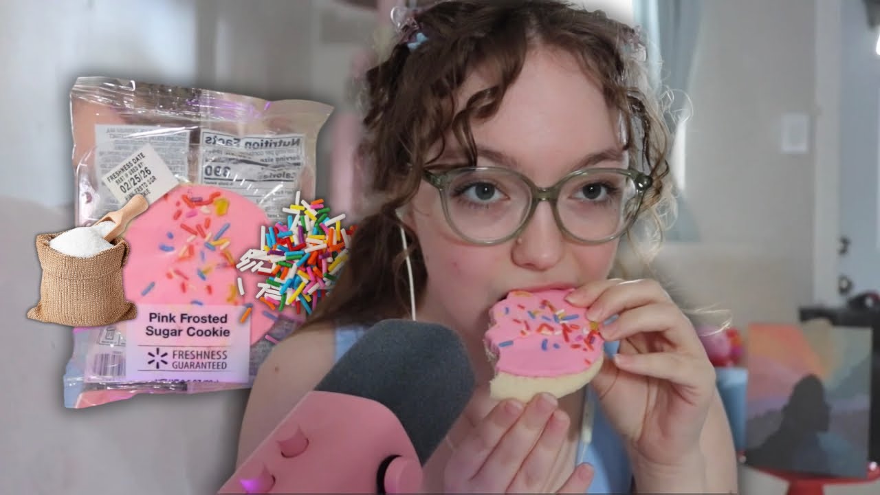 ASMR Eating a Pink Frosted Sugar Cookie 🩷🍪ྀི