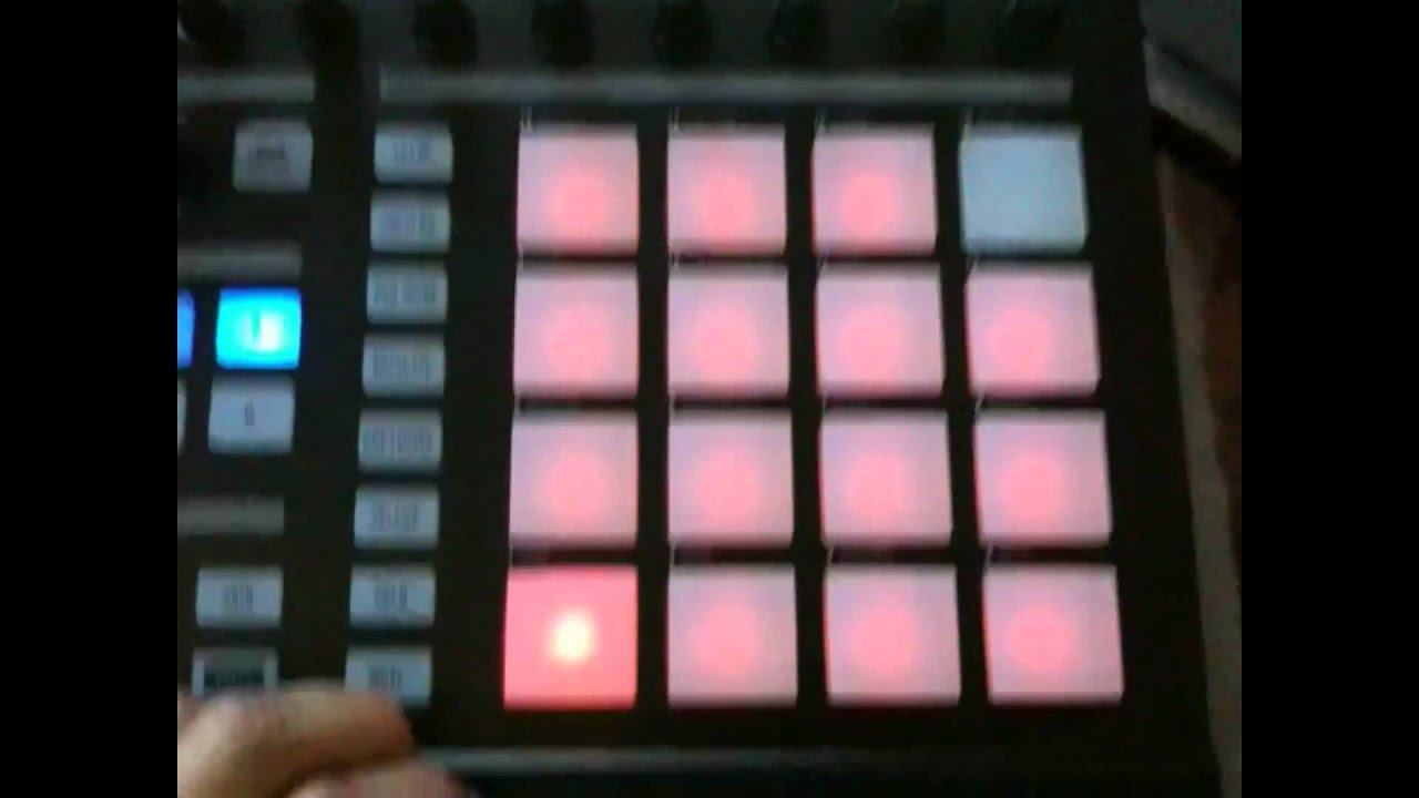 My First Maschine Beat video Native Instrument 2012 with mpk