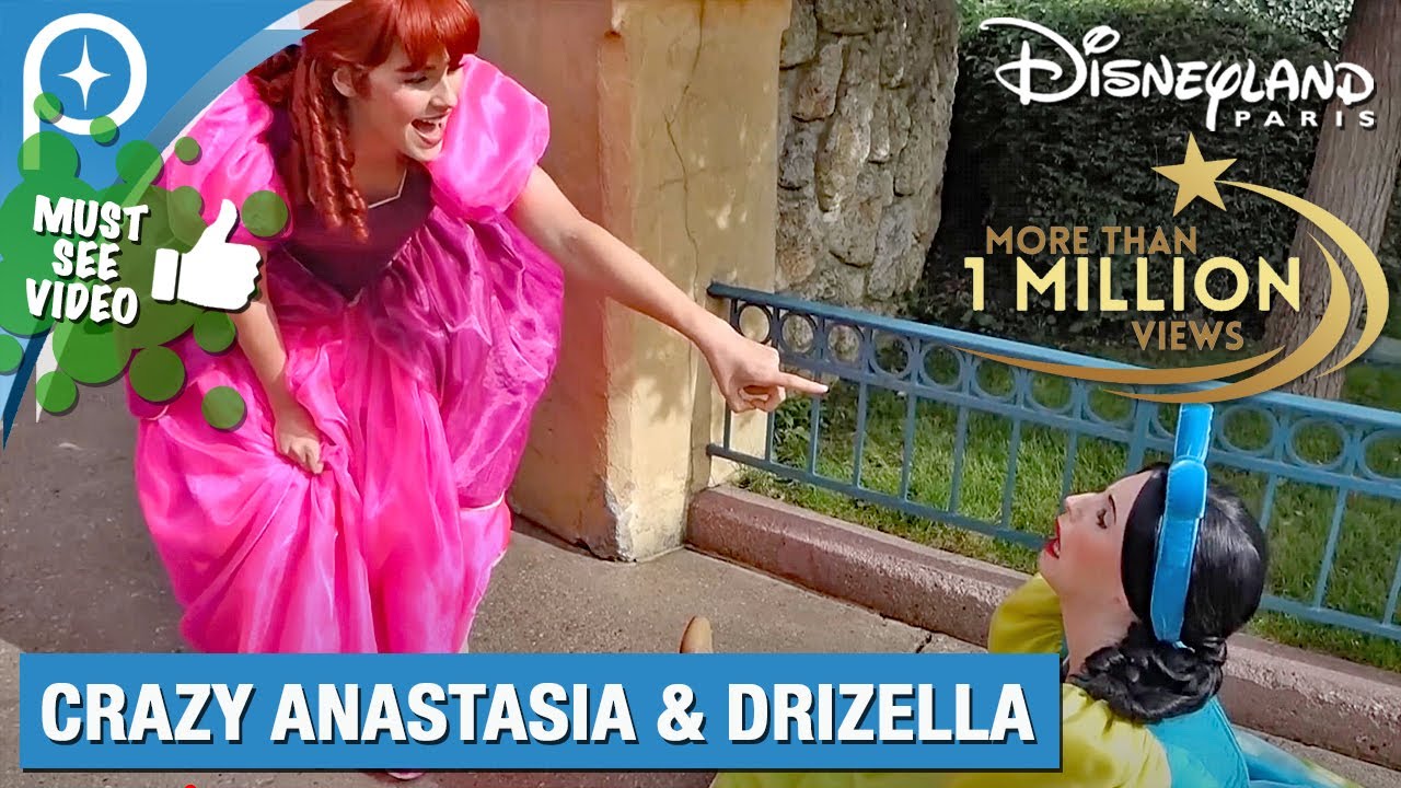 🌟 Anastasia & Drizella during the Halloween Season at Disneyland Paris 2016