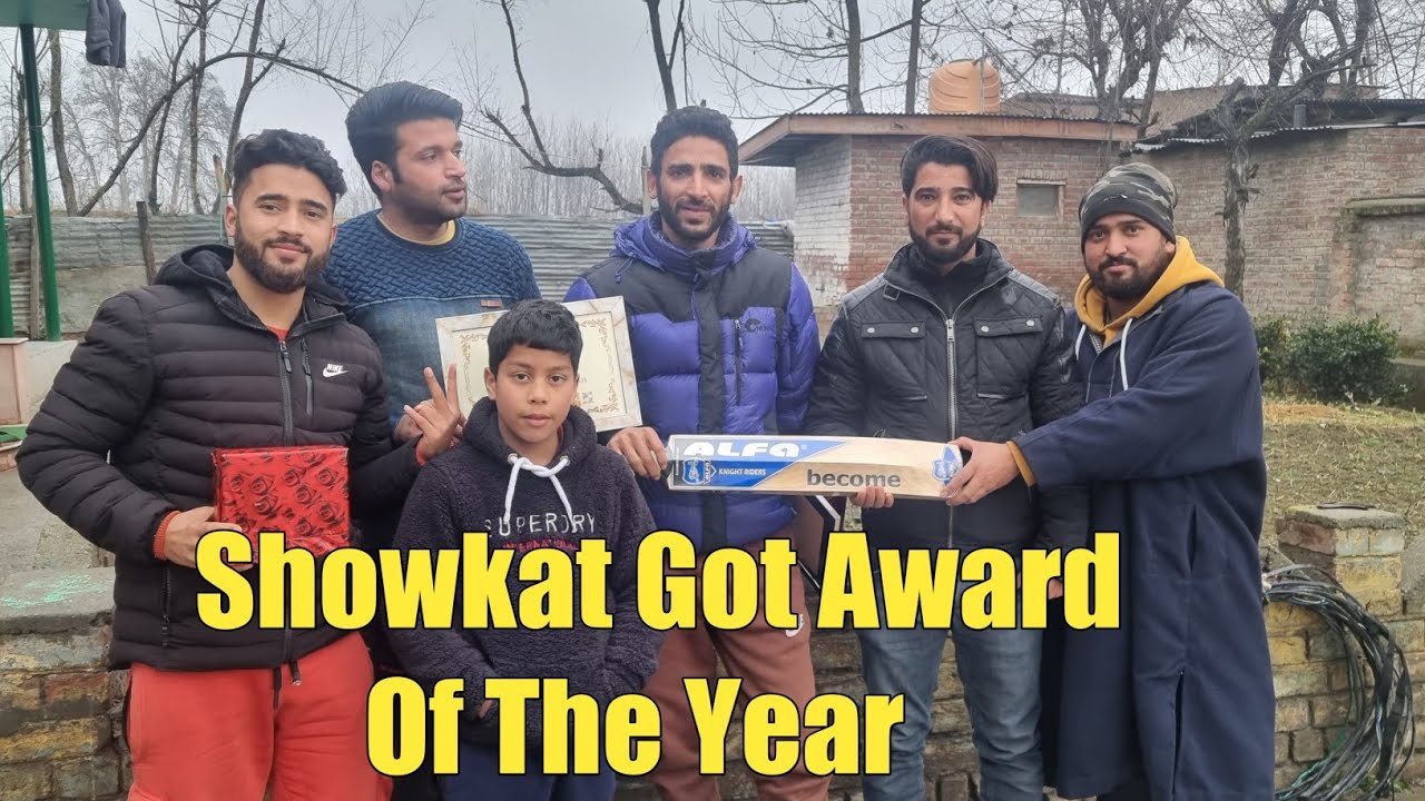 Showkat Bhai Celebrate 🍾  Party With Ultimate Rounders || By Yawar Wani