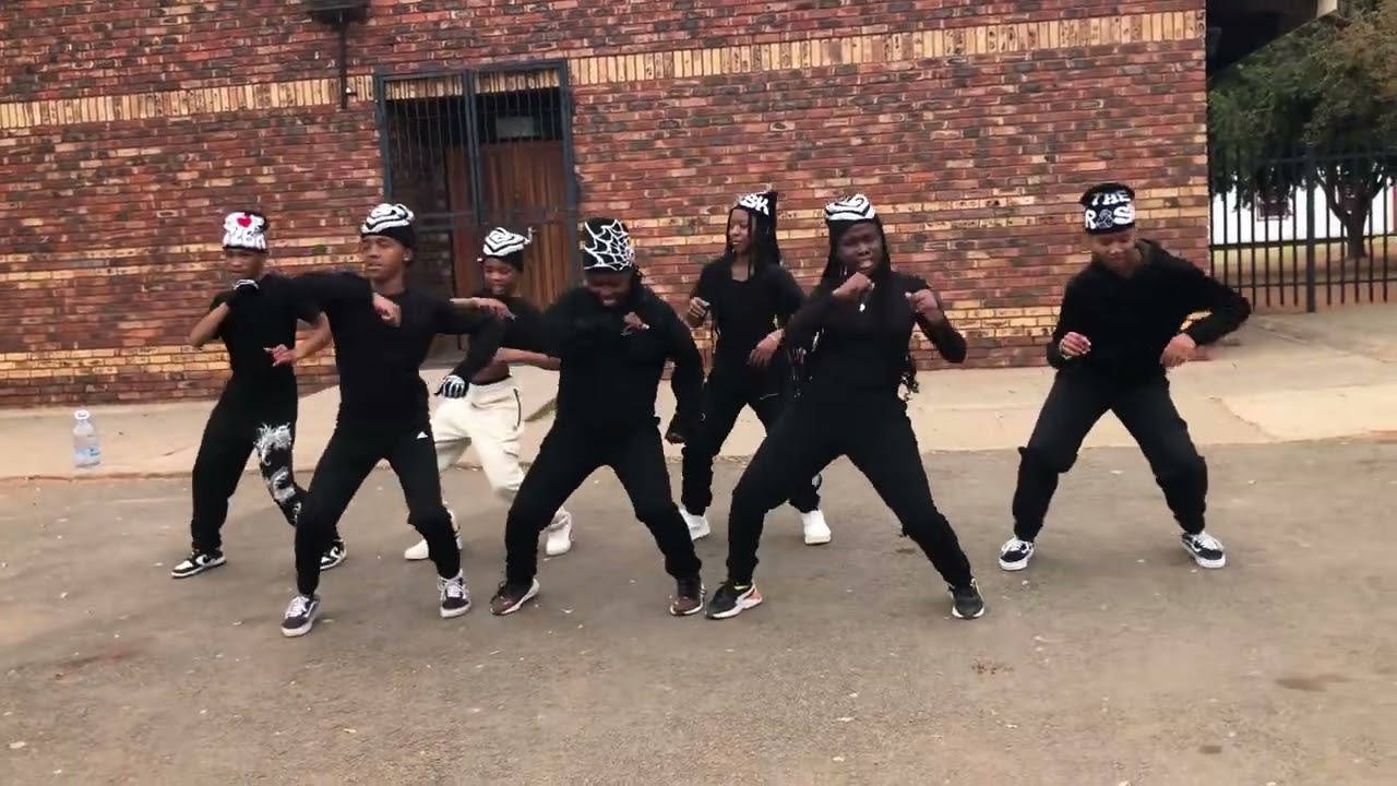 SAKA NKWARI DANCE CHALLENGE #dance #amapianodancechallenge #dancechallenge