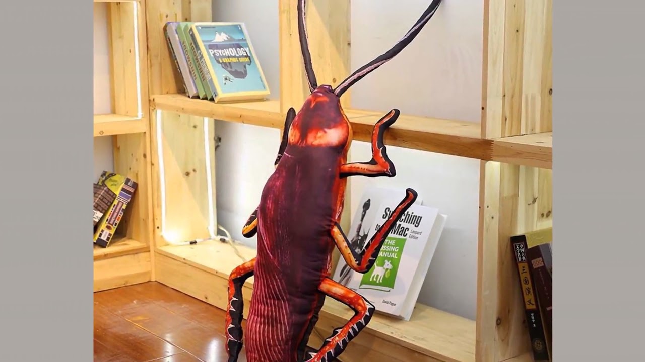 Creative simulation cockroach Pillow Soft toy Funny large and long Backrest birthday present cushion