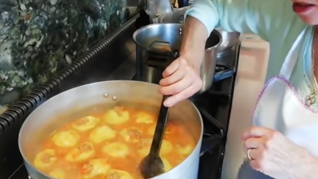 Patatas rellenas de carne de Güela Pepi