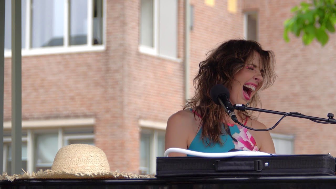 Brenda Bee - Verzet (fragment Live bij Tuintheater de Kring in Roosendaal op 4 Aug 2024)