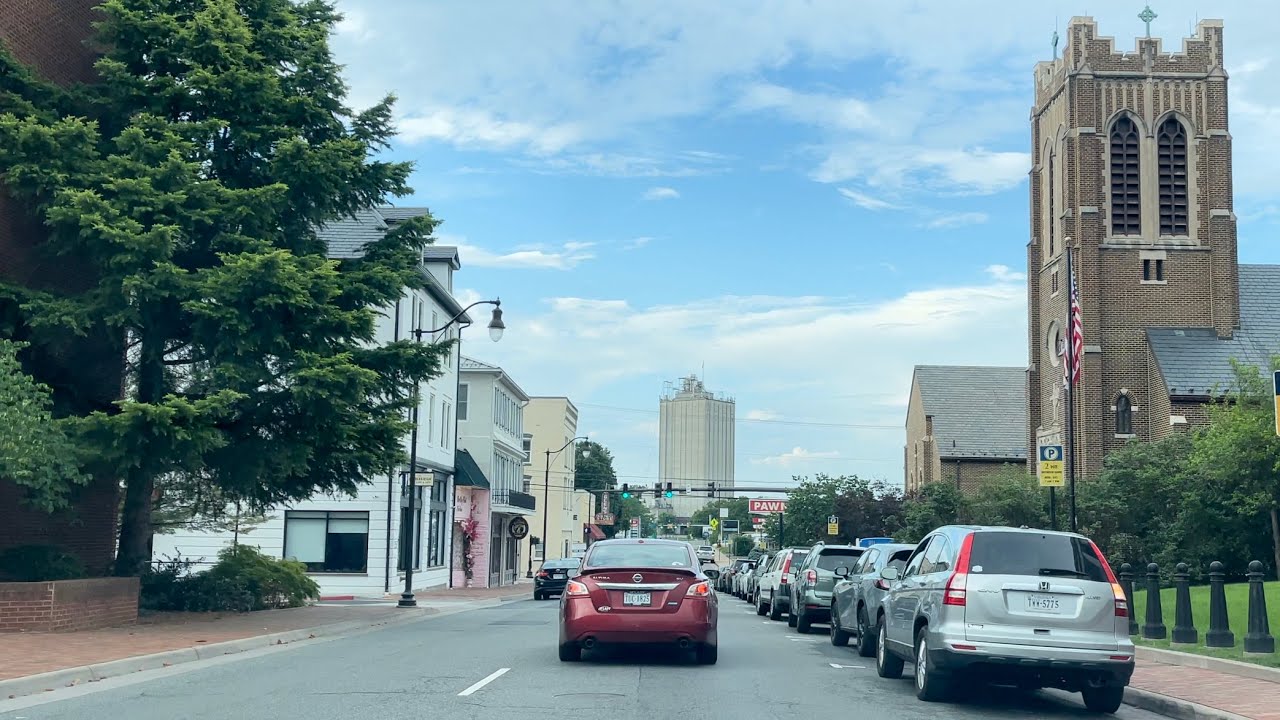 Driving Harrisonburg Virginia