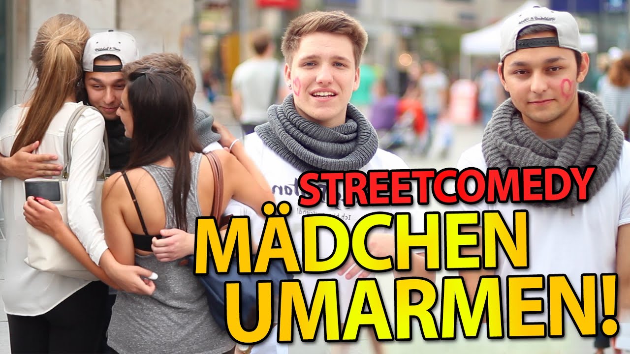 KISS OR FIGHT! - Streetcomedy!