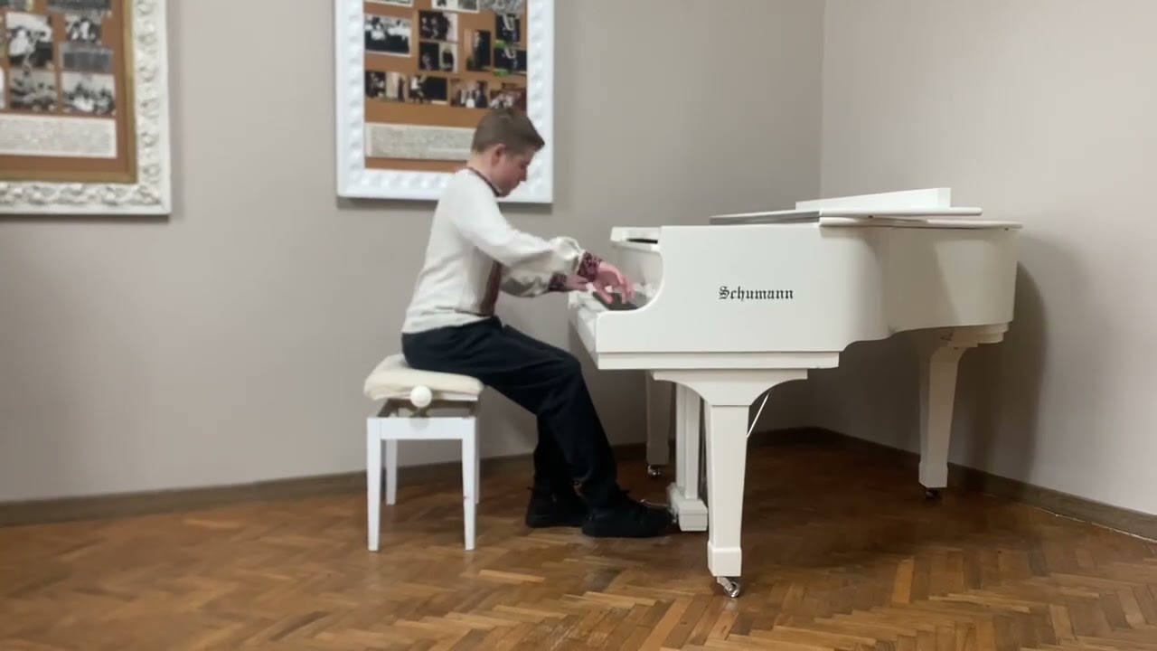 Берездецький Ярослав 15р,викл.Нев'ядомська Н.В.Стрийська ДМШ ім.О.Нижанківського