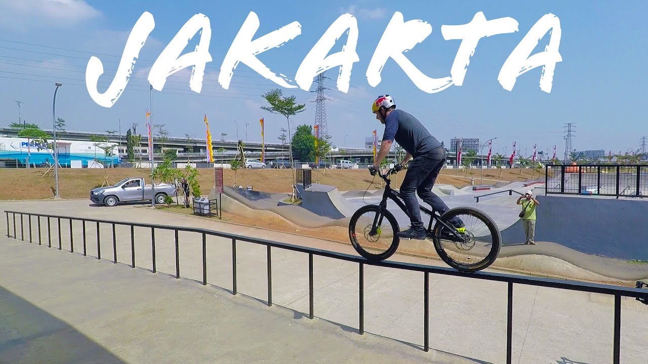 Vlog 68 - Riding Indonesia with Drop And Roll