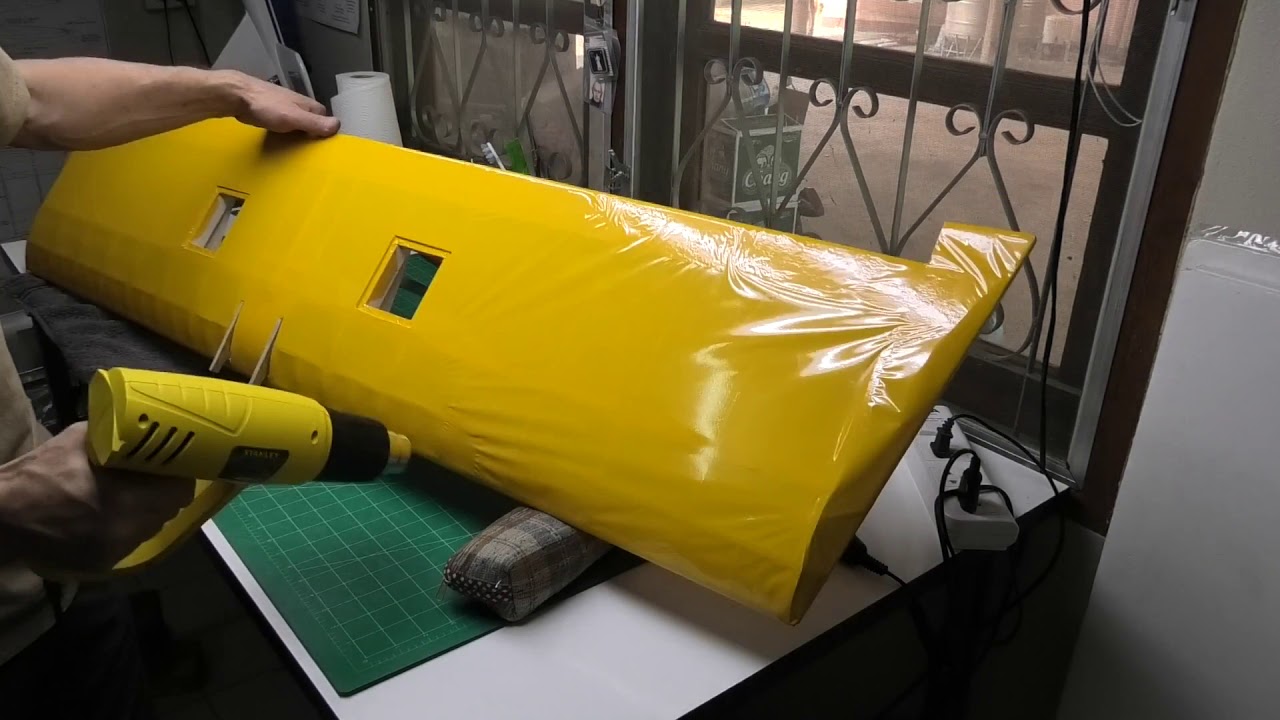 Das Ugly Stik Balsa RC Aeroplane Build - Pt 11: Covering the Wings