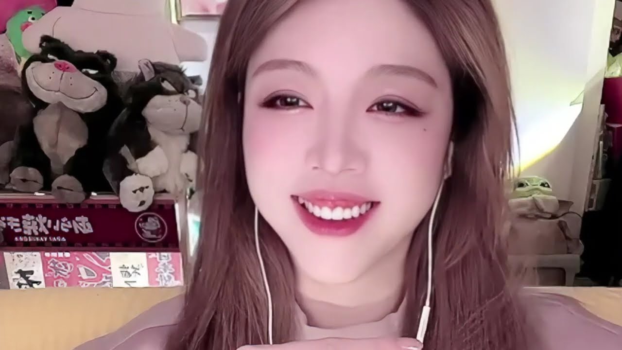 ASMR Girlfriend Helps You Sleep | 女朋友哄睡 ASMR
