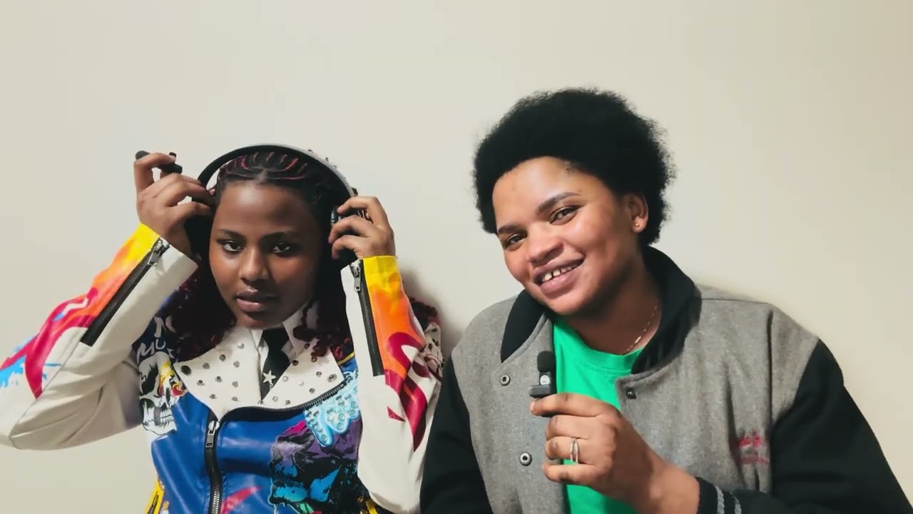 Mbega ijwi rya ange na Denise weeeeee🙆‍♀️🙆‍♀️😂😂😂😂😯😯#challenge #funnyprank #prankvideo #comedy 