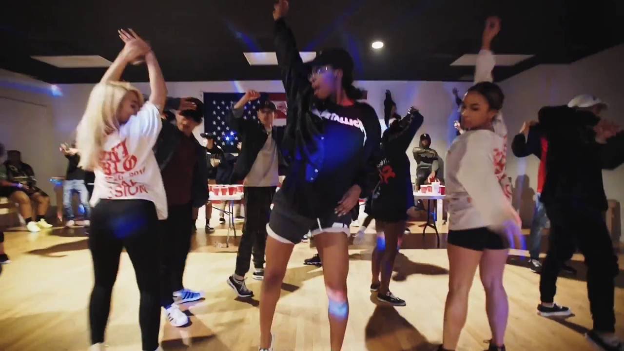 Mannequin Challenge X Ysabelle Capitule | Soreal X Rock Yo Hips