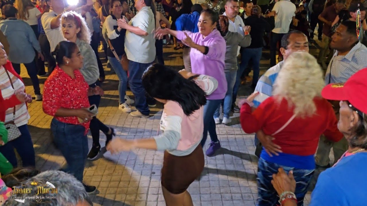 JANNER MORAN en vivo..la novia del pescador y sabor a durazno..laguna del carpintero tampico 🇲🇽 💃🎶✌️