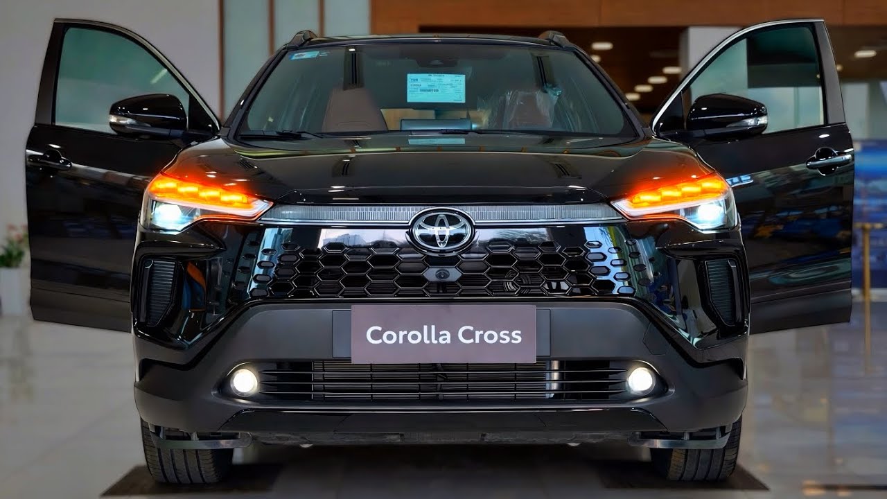 Toyota Corolla Cross (​ICE​) 2026 - Interior and Exterior