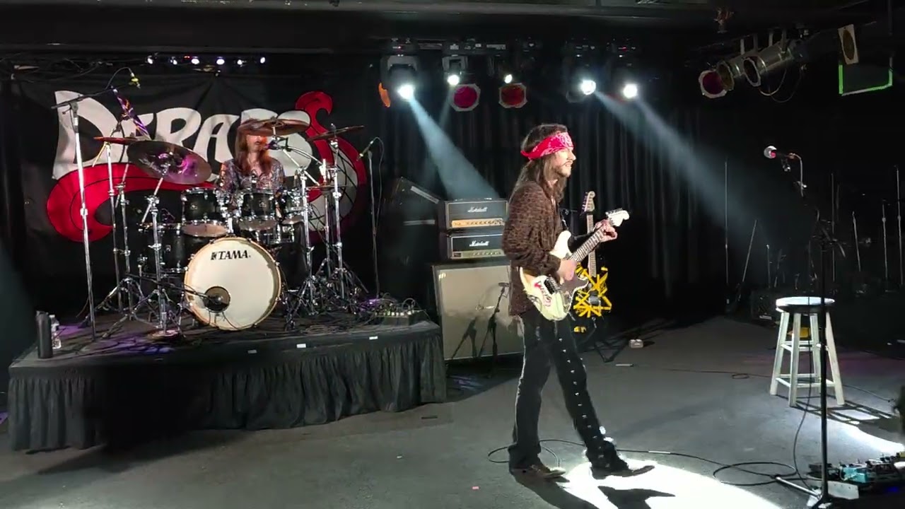 Deraps - Hot for Teacher (Van Halen) (Live) 2026
