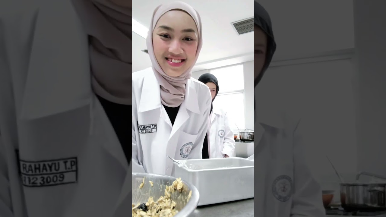 praktikum tekpang bikin snackbar! 🍫 #ahligizi 