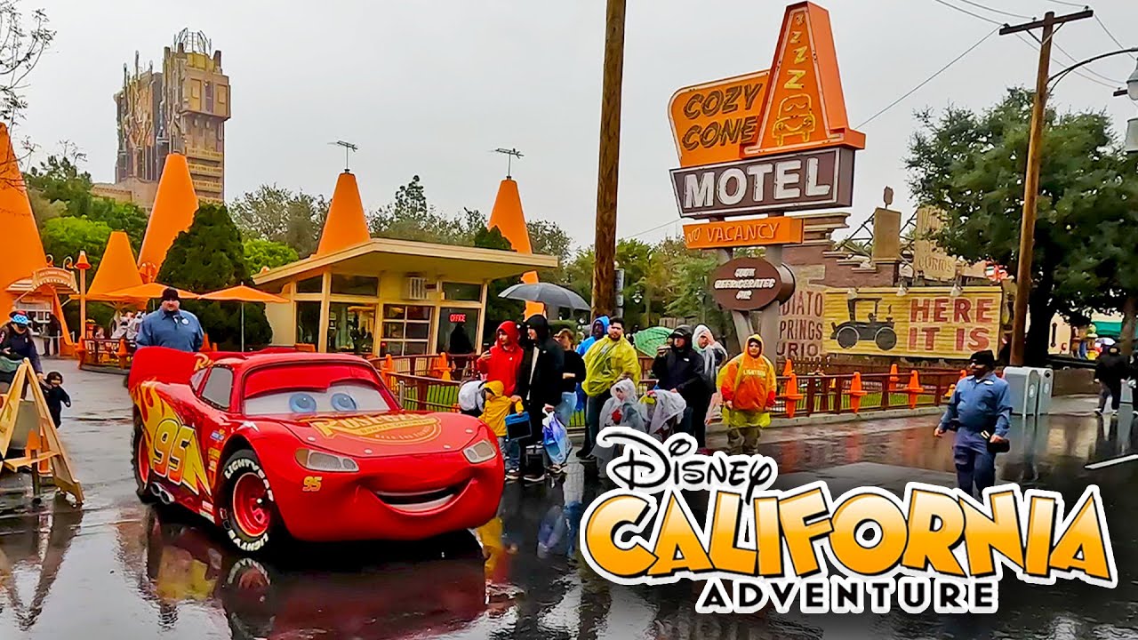 Rainy Day at DCA Walkthrough 2024 - Disney California Adventure in the Rain [4K POV]