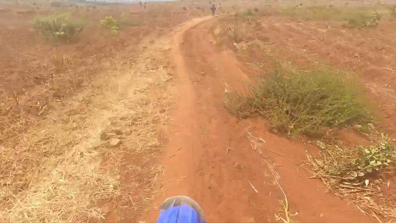 Skipping school to go rippin in the dirt