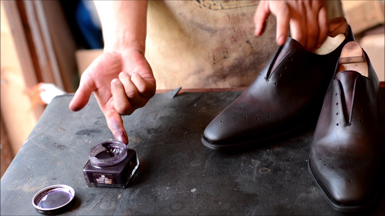 How to shine shoes Alfred Sargent Scott. ASMR. Shoeshine