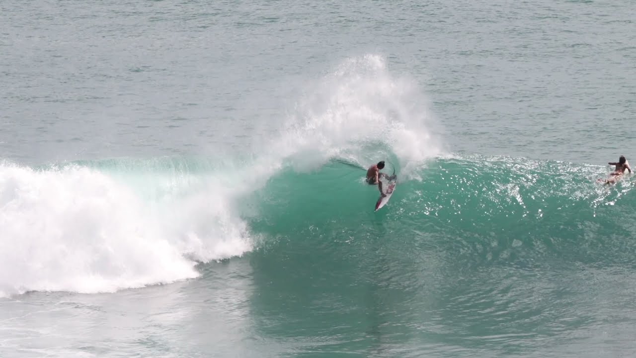 WAVE HUNTERS !!!  RADITYA RONDI,GARUT WIDIARTA,MEGA ARTANA & RAJO BARREL RIPPING ON THE LAST SWELL!