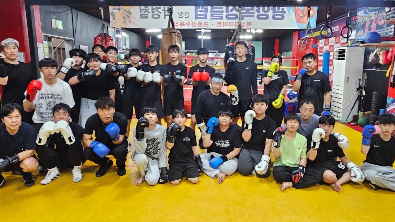 광양복싱클럽/26128수/선수부훈련 및 7시타임수업!🥊#광양복싱클럽 #정통복싱 #자신감 #체력훈련 #스파링 #권투 #복싱 #boxing