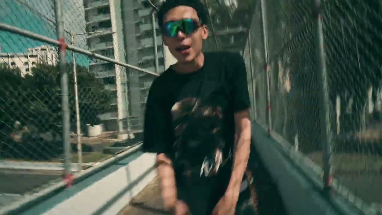 MVRQUEZ —VEO VEO 🩸VIDEO BY CLICK 🎞️