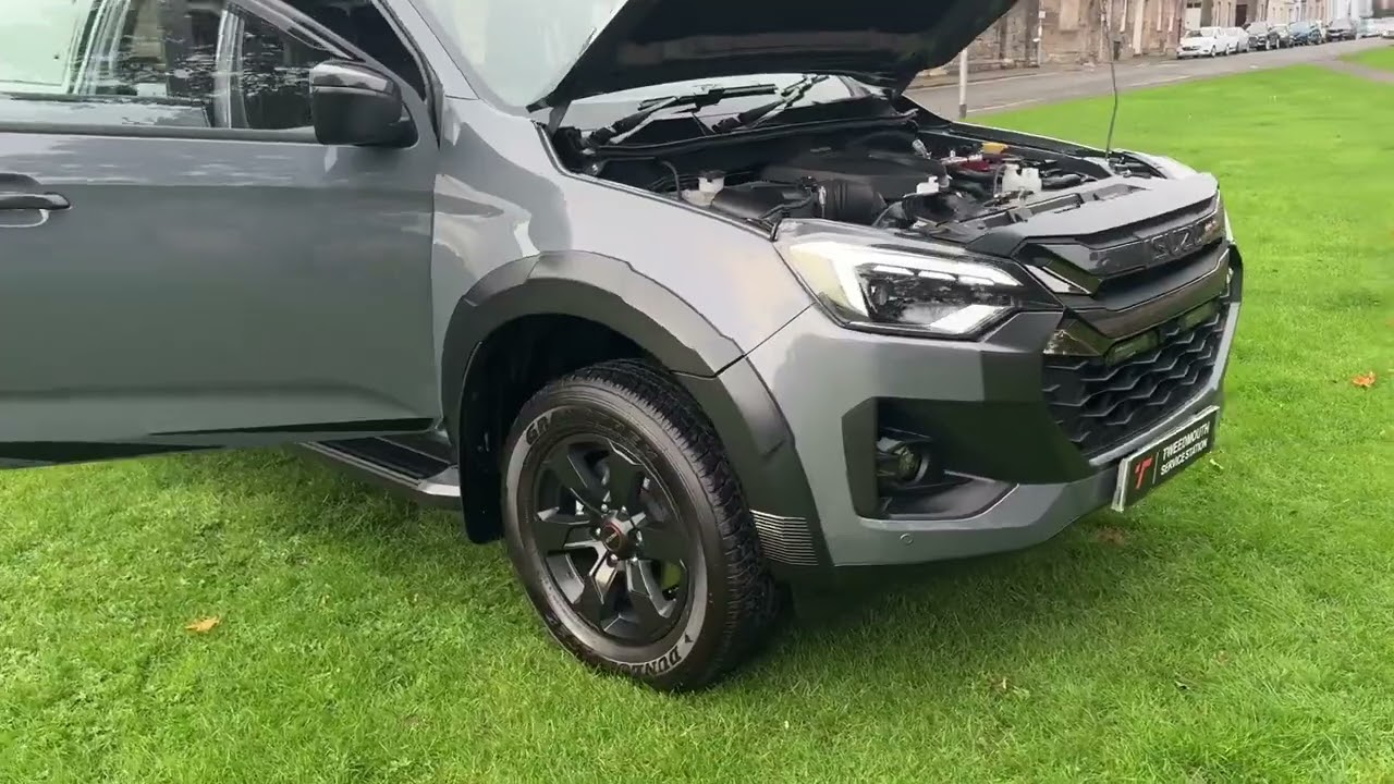 2025 25 Isuzu D-Max V-Cross Steel Edition D/Cab Auto (Demonstrator)