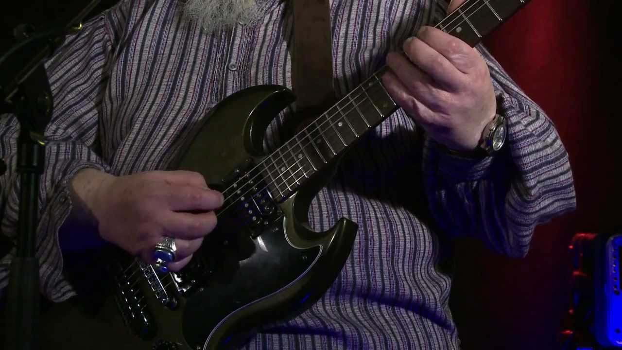 Bryan Lee and his Blues Power Band - Ain&acute;t Nobody&acute;s Business