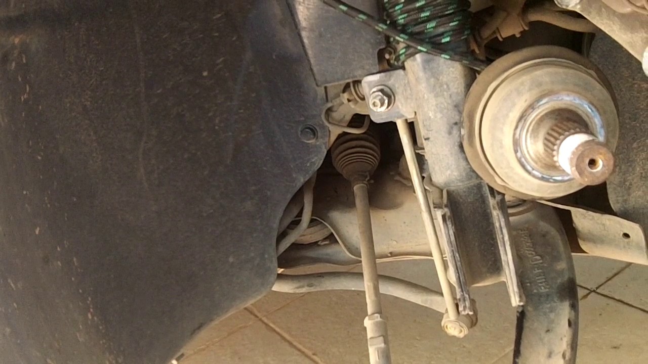 Troca buchas da bandeja C4 Picasso (6/15)
