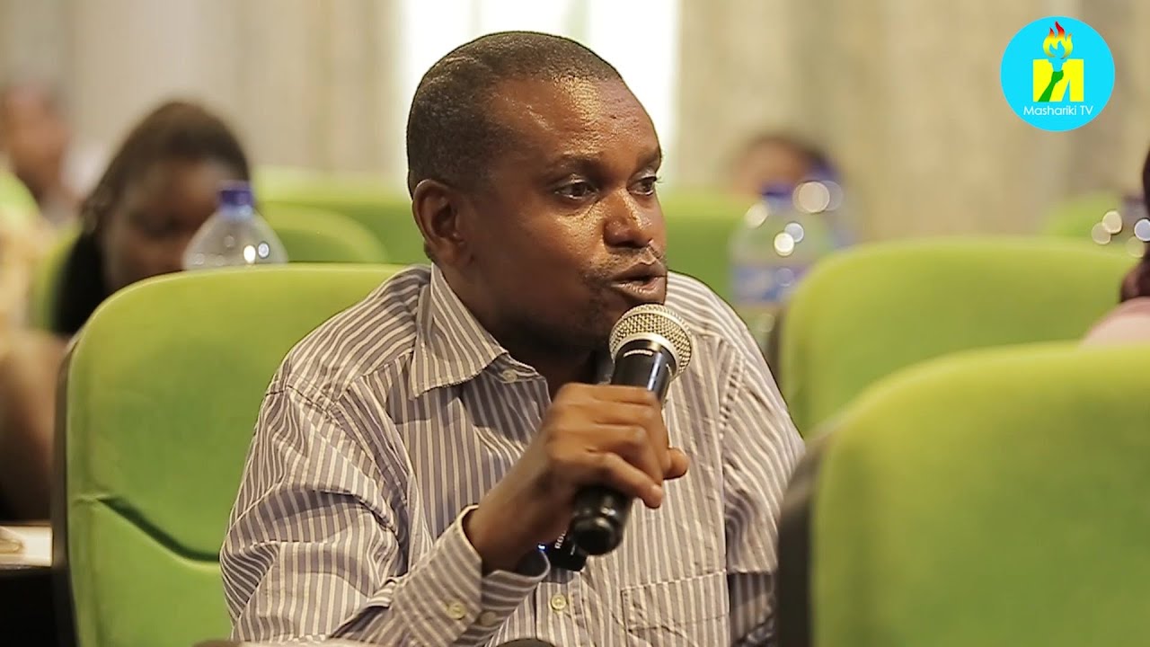 Intwaro ya demokarasi naho yazanywe n'abazungu ntiyari mbi, ikibi n'ukudakurikiza amategeko