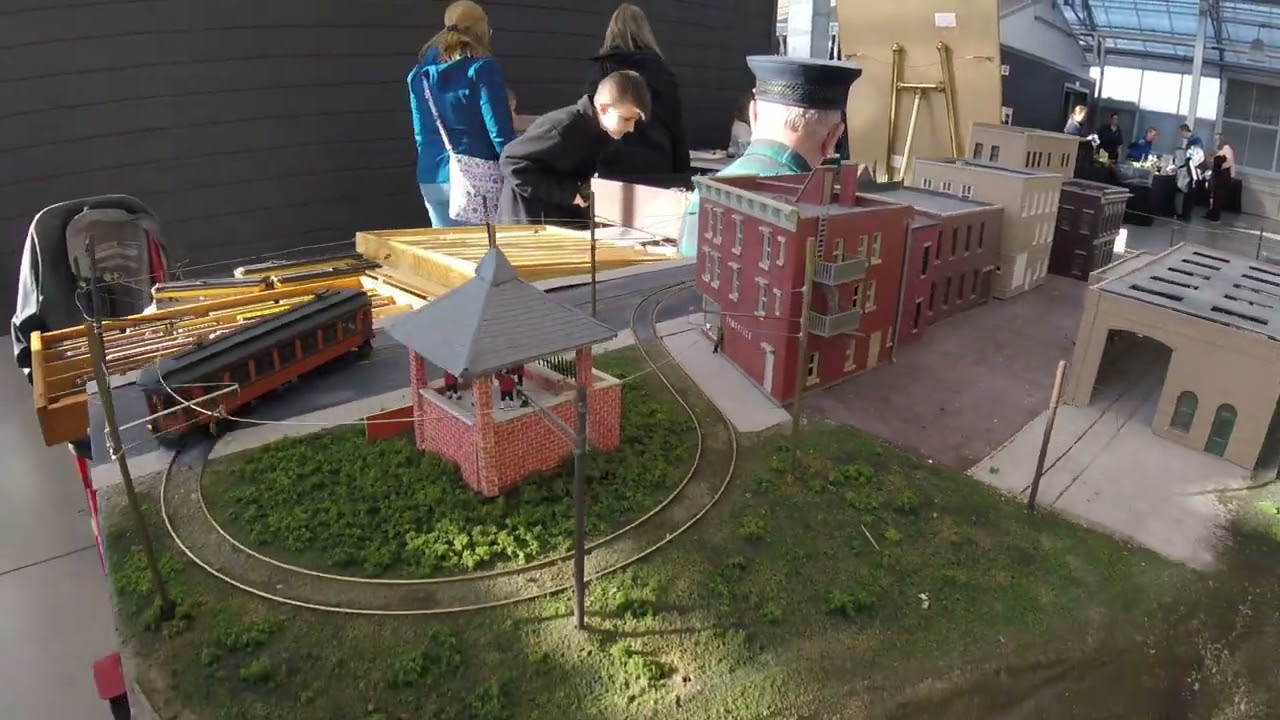 Kinnickinnic Valley Traction Layout