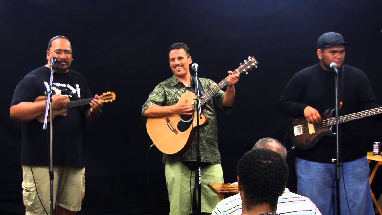 Darren Benitez & Moke Boy Kamealoha exclusive concert live at Habilitat Hawaii