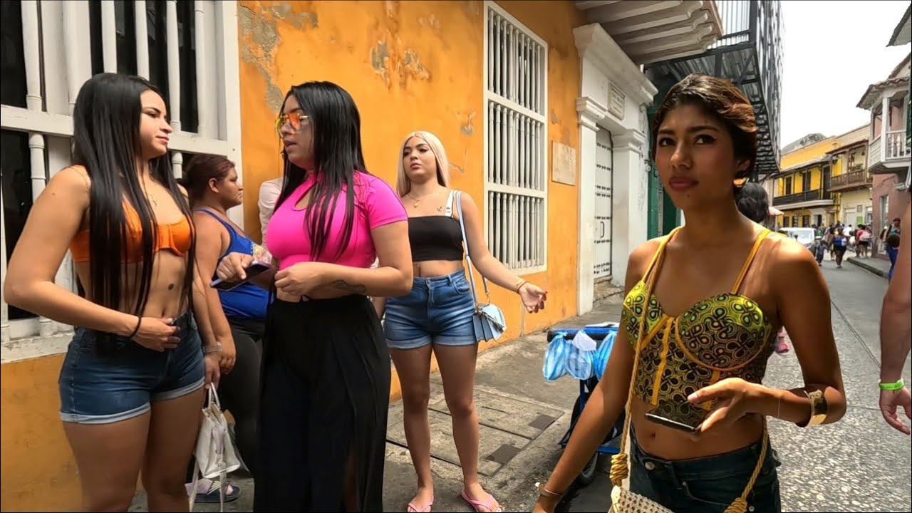 co BEAUTIFUL WOMEN OF CARTAGENA, COLOMBIA