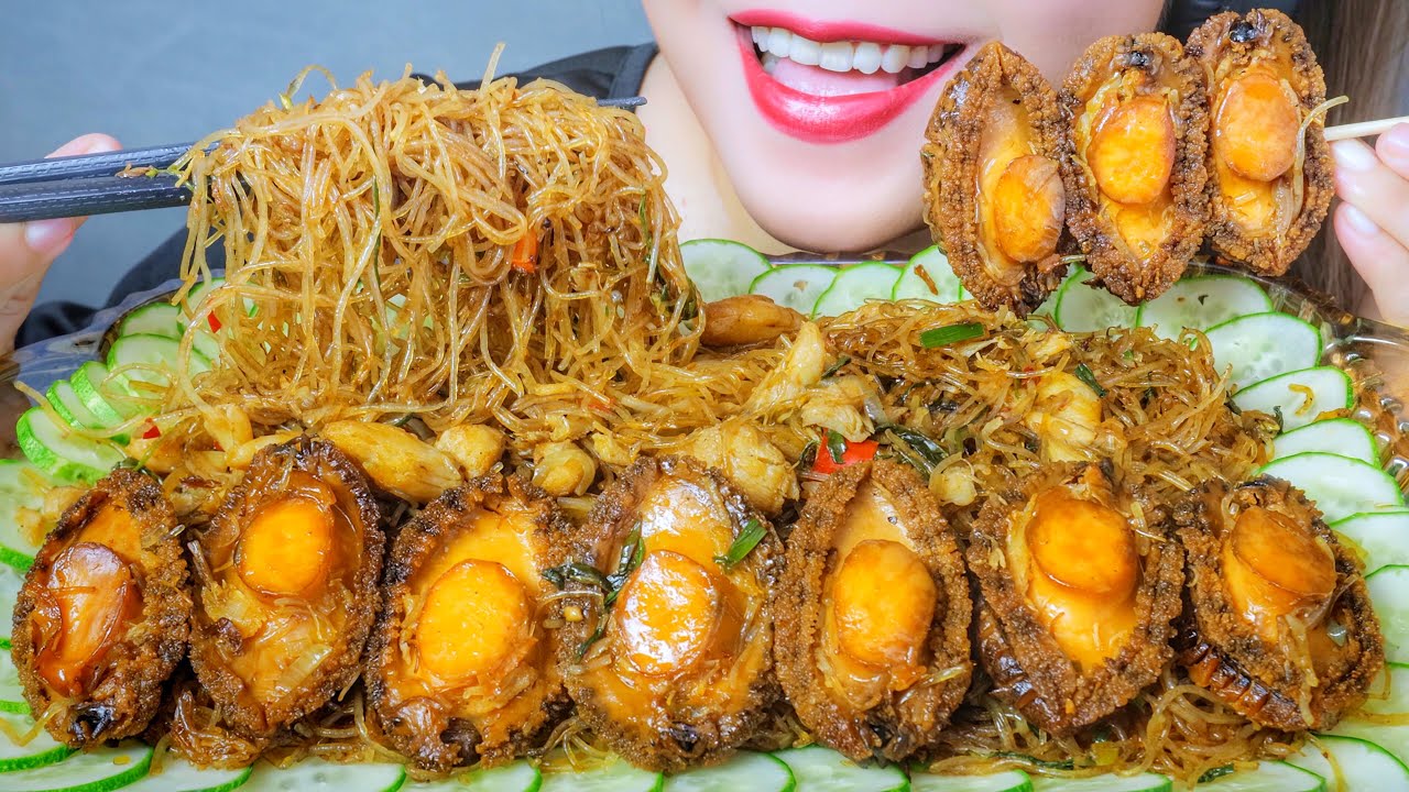 ASMR POTTED STIR FRIED GLASS NOODLES WITH CRAB + ABALONE , EATING SOUNDS | LINH-ASMR