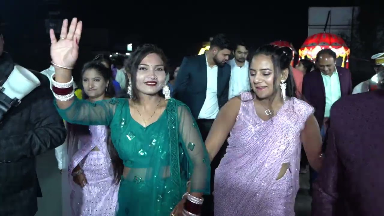 XplorerFromDun Wedding Cut