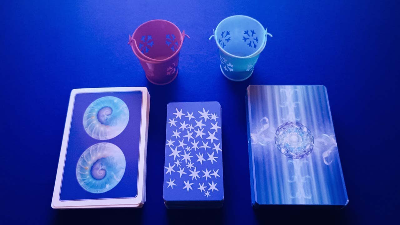 &iquest; HA PENSADO EN TI EN LOS &Uacute;LTIMOS 3 D&Iacute;AS ? &iquest; QU&Eacute; HA PENSADO ?  tarot interactivo .