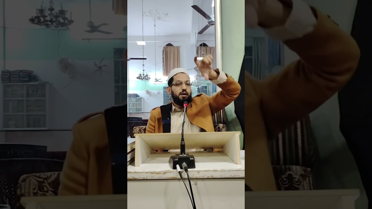 التمسك بالسنه وعدم مخالفتها 