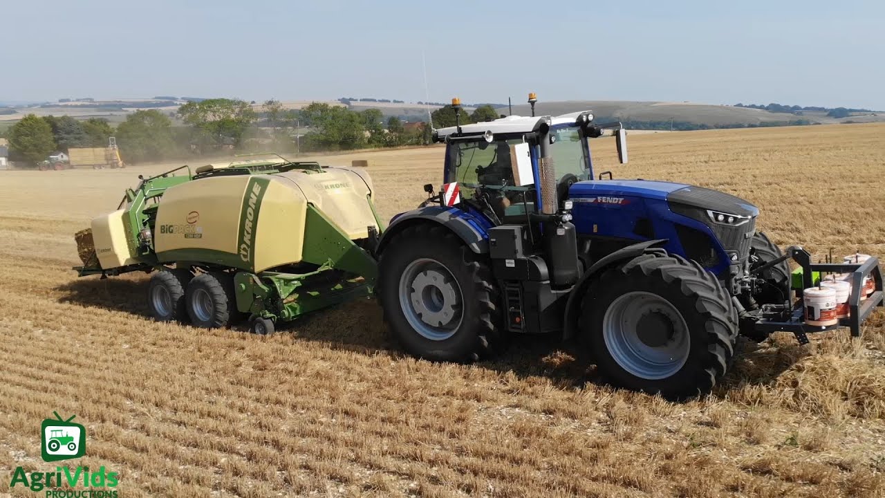Fendt 942 + Krone 1290 HDP Baling Straw 2020 🚜🌾☀️