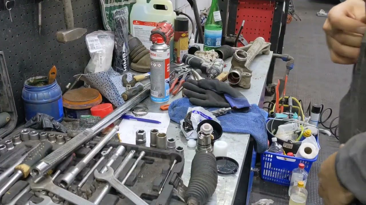 Ремонт рулевой рейки Toyota Verso своими руками.